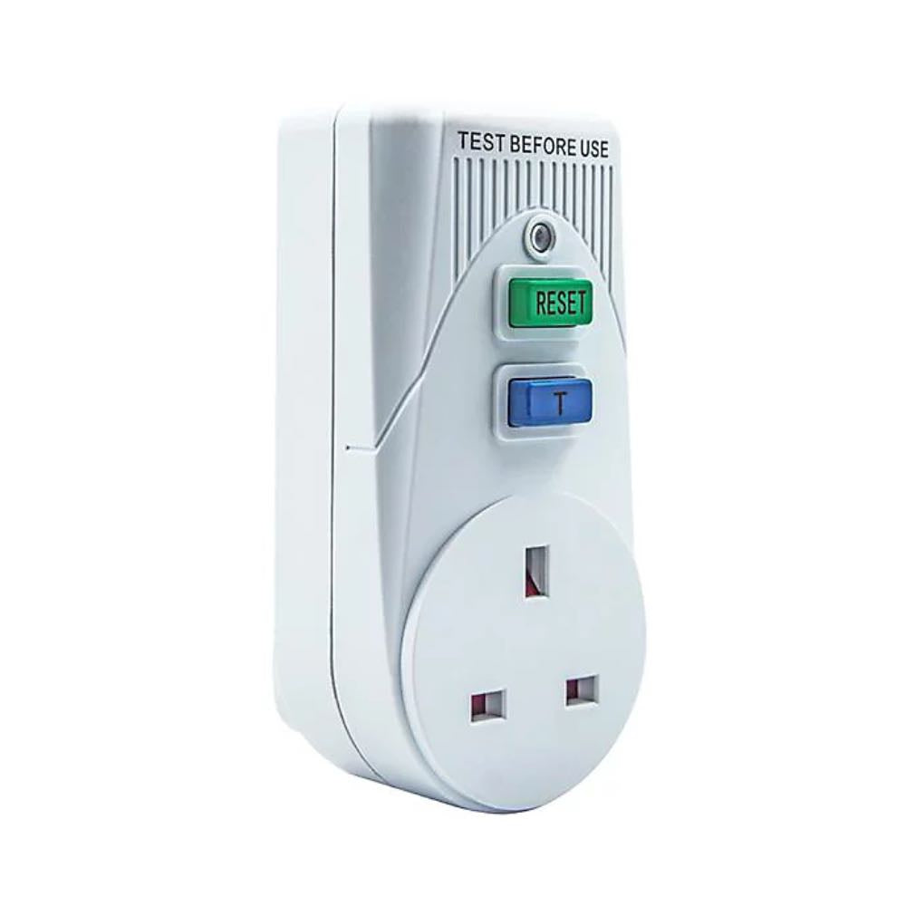 13A Plug-In RCD Circuit Breaker Safety Socket