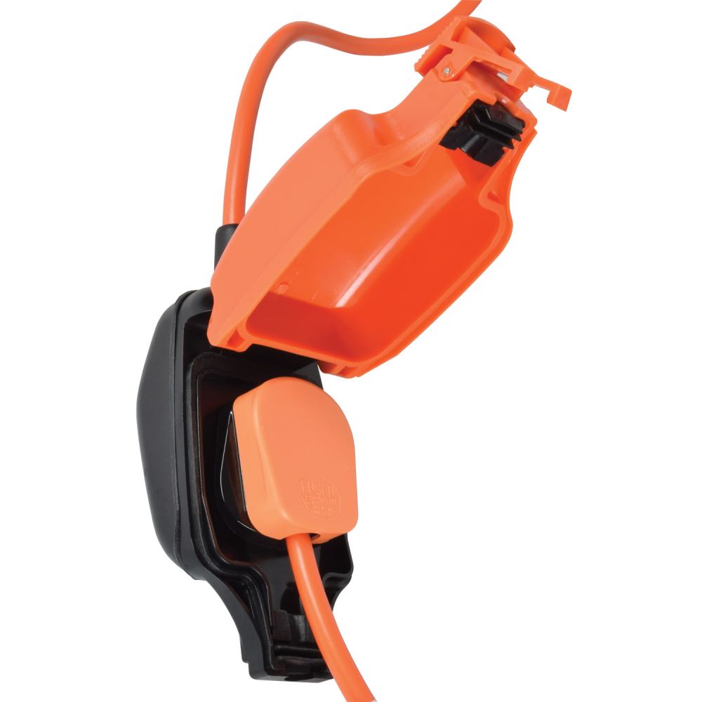 Buy 5m Weatherproof Outdoor Extension Cable with Splashproof Socket