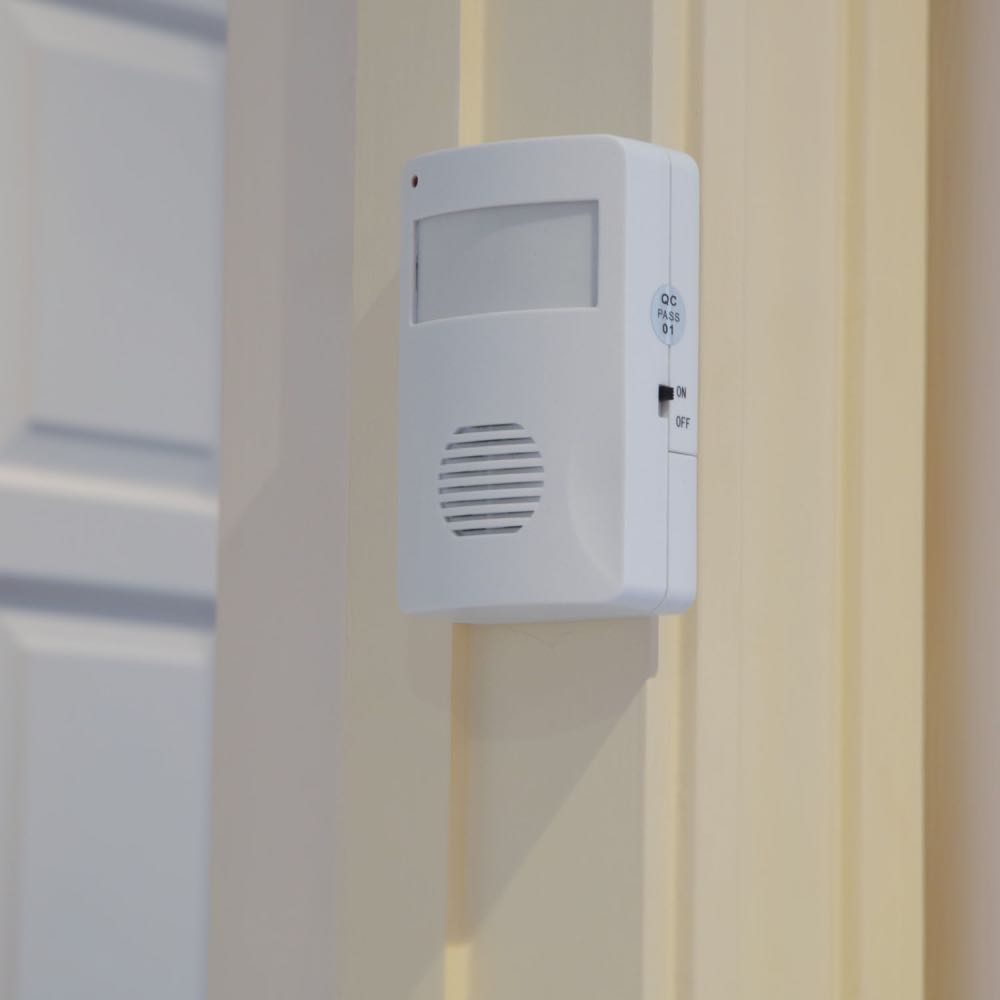 Motion Sensing Visitor Chime with 120° Detection & 8m Range