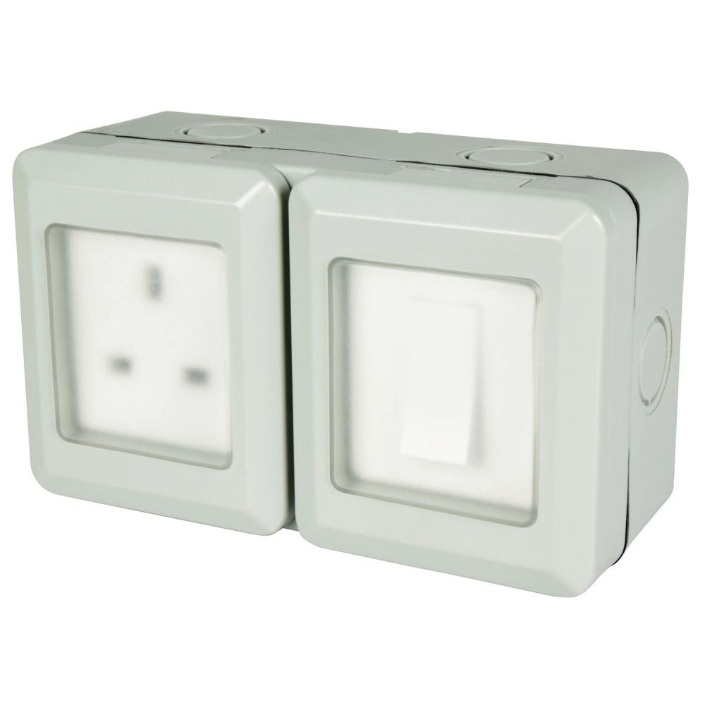 13A Outdoor IP55 Weatherproof 1-Gang Switch & Socket