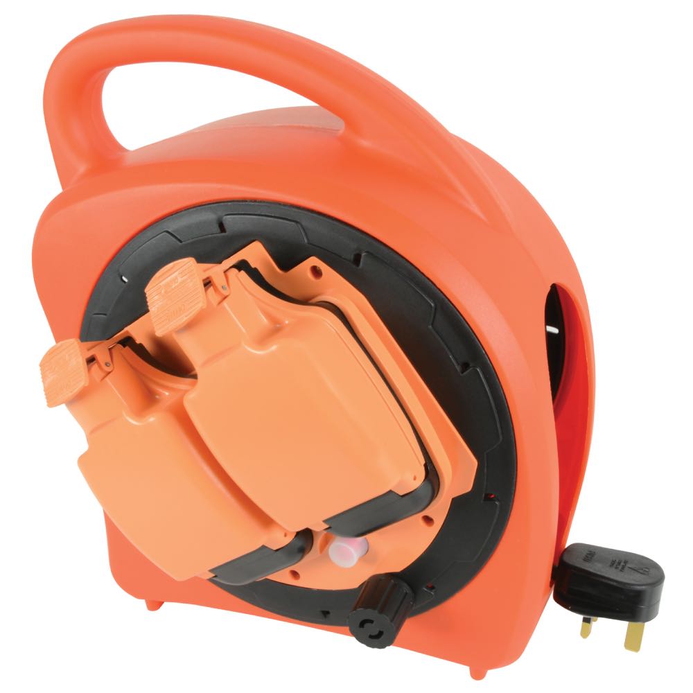 20m Weatherproof Garden Extension Reel with 2 Splashproof Sockets