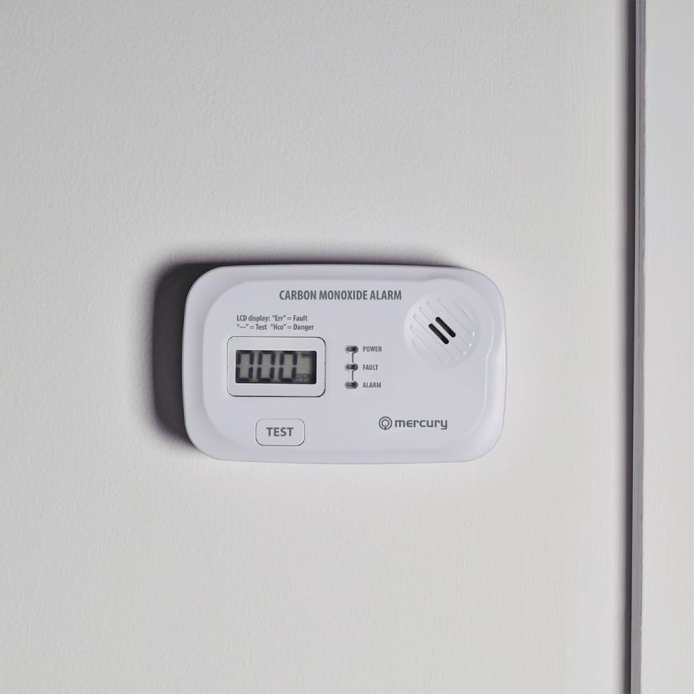Battery-Powered Carbon Monoxide Alarm with LCD Display