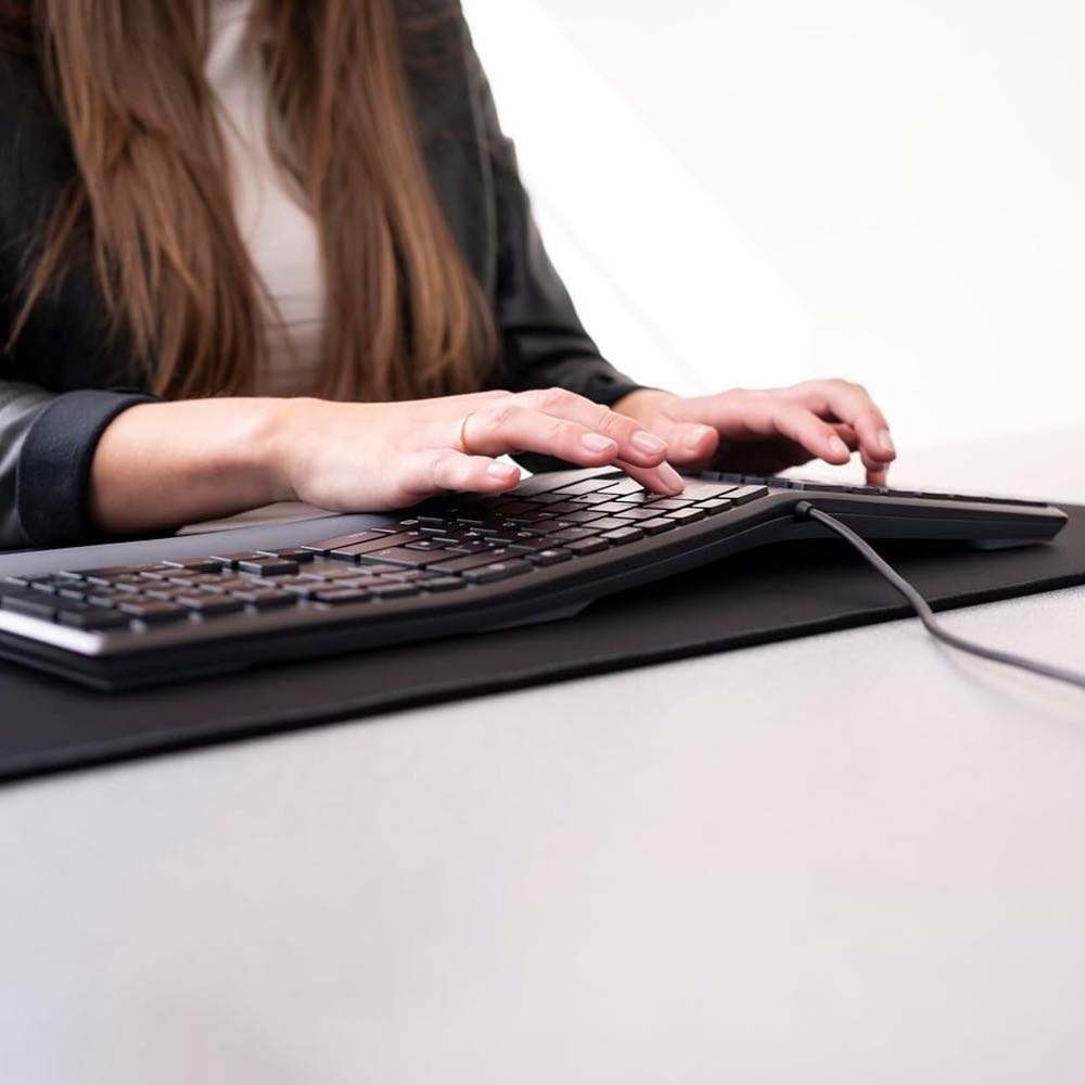 CHERRY KC 4500 ERGO Wired Ergonomic Split-Layout Curved UK Keyboard (Black)