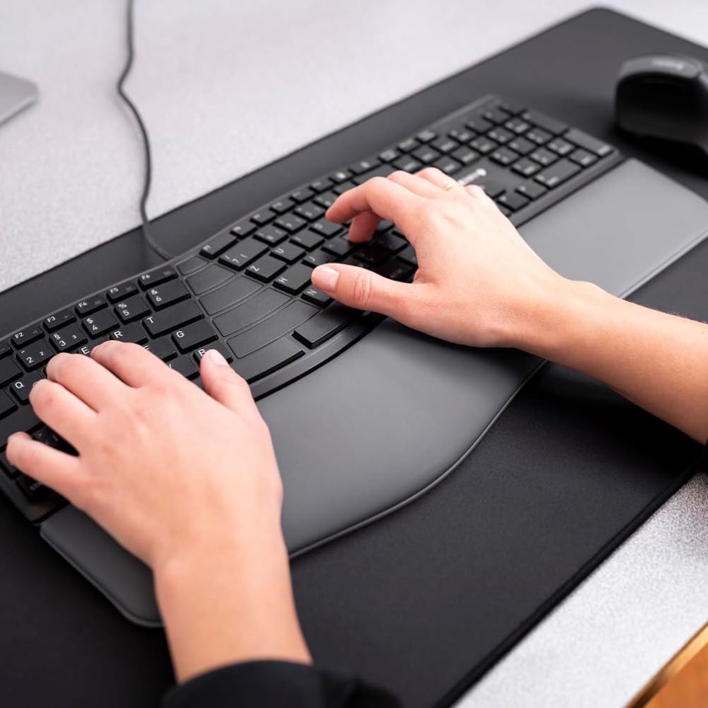 CHERRY KC 4500 ERGO Wired Ergonomic Split-Layout Curved UK Keyboard (Black)