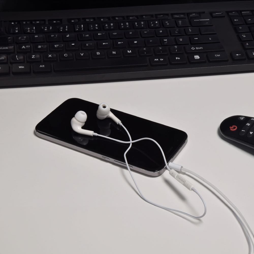 Digital 3.5mm Wired Earphones with Inline Mic & Controls